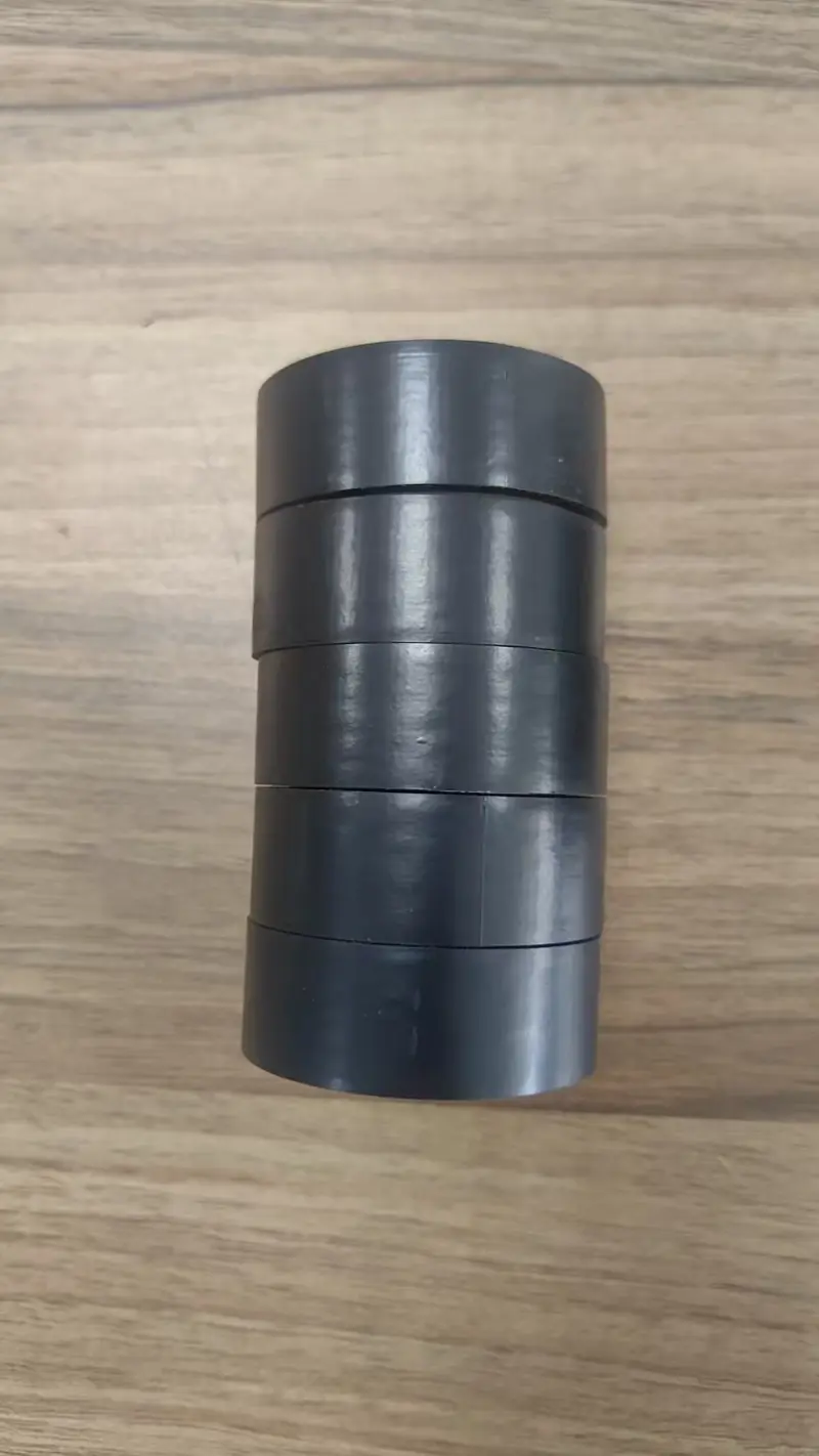 पैकेजिंग टेप विशेषताएँ